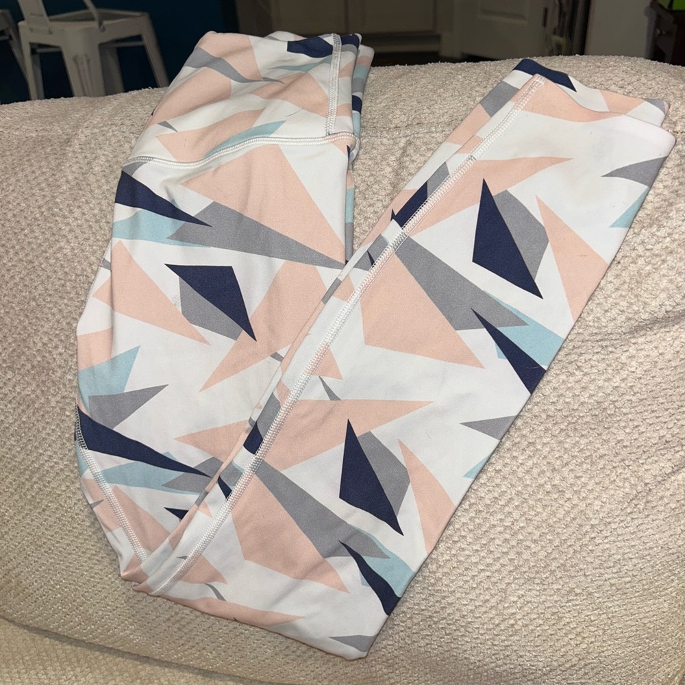 Geometric Patterned Leggings